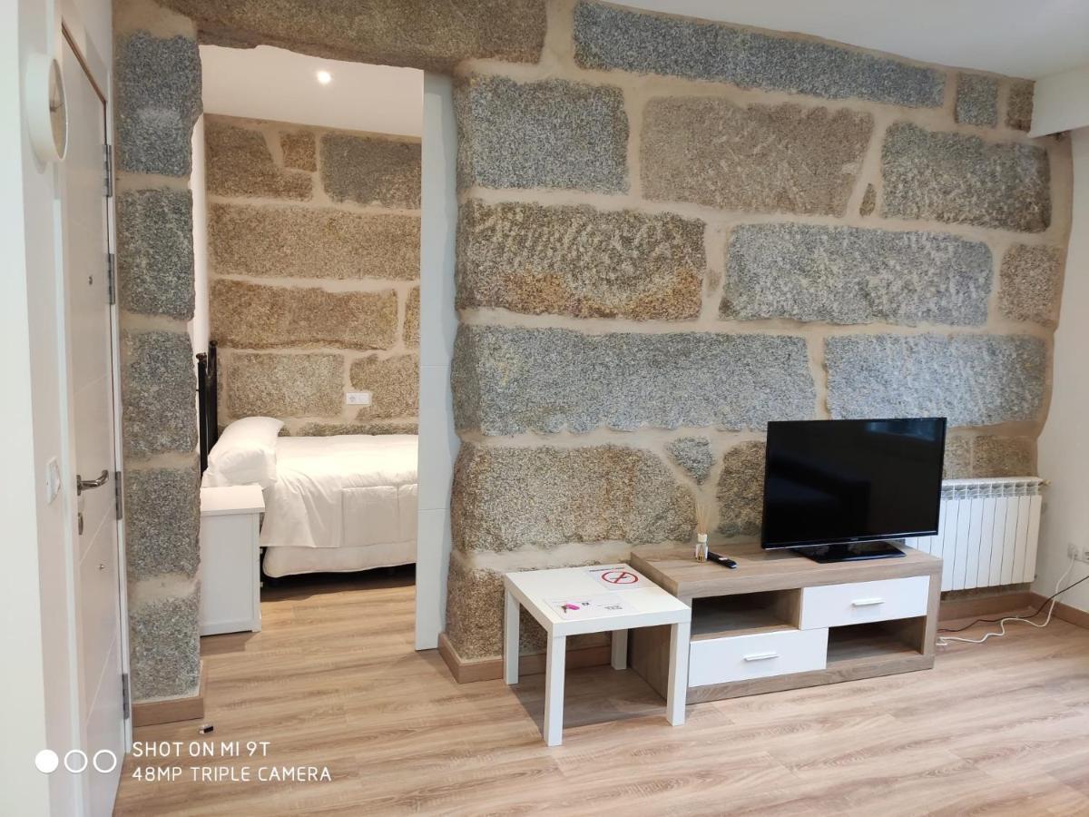 Villa Trabazos Abellas โอว์เรนเซ ภายนอก รูปภาพ